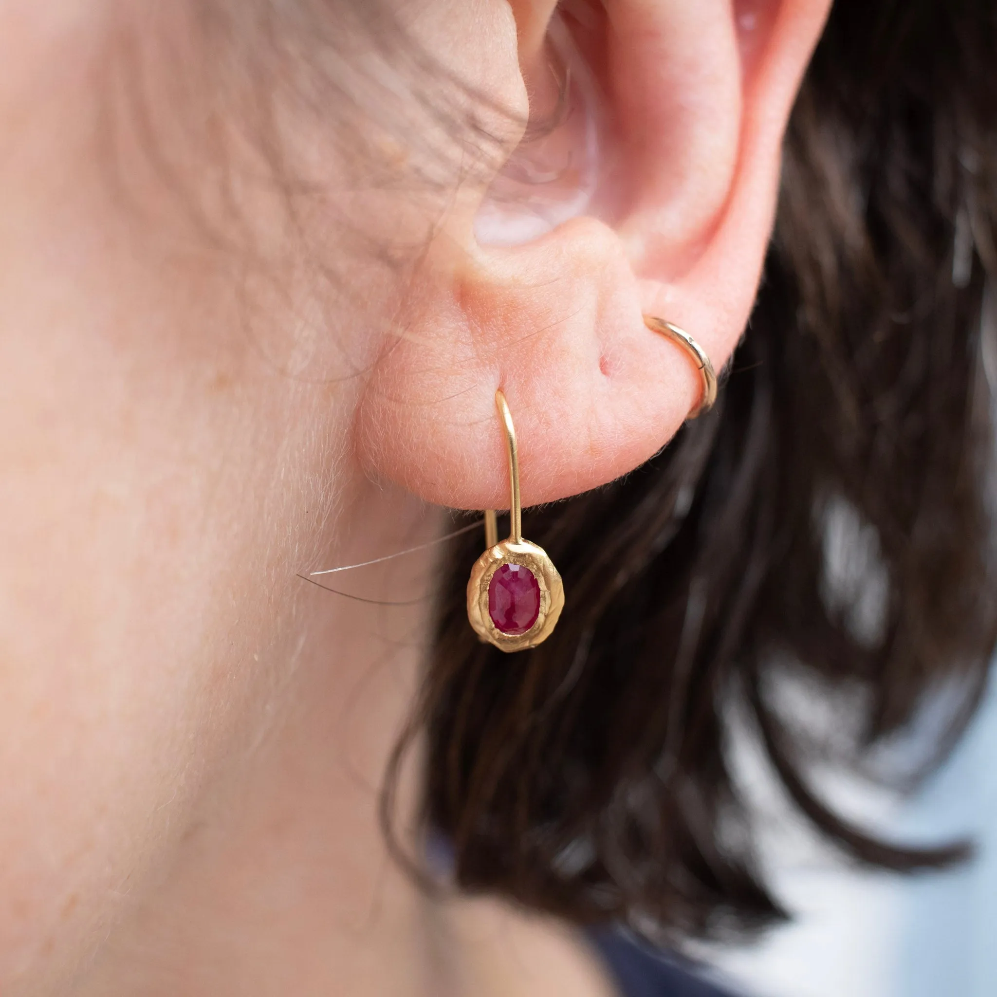 18K Oval Fixed Hook Earrings in Ruby