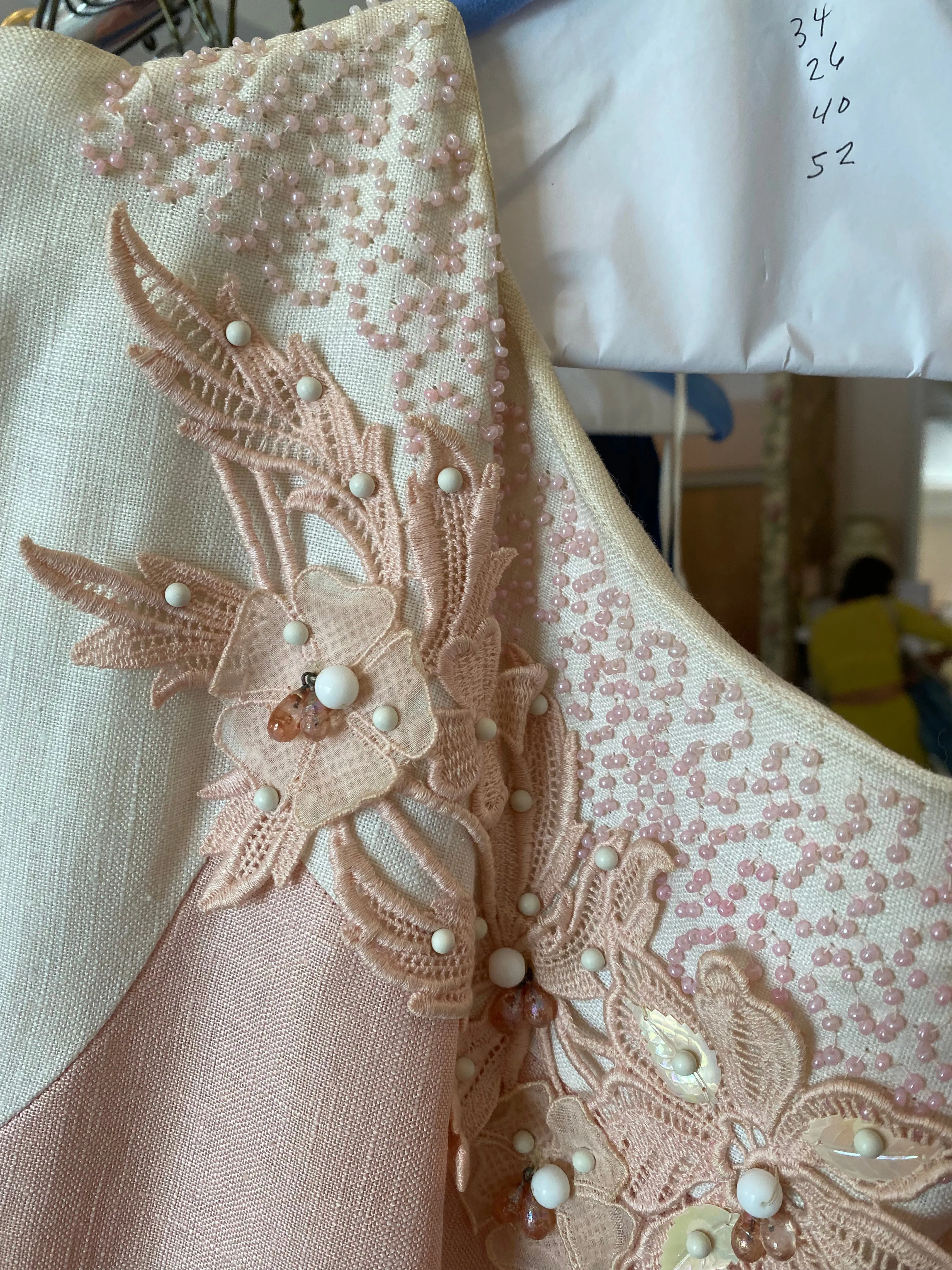 1950's Peony Pink Linen Dress With Floral Appliqué & Beading / Medium