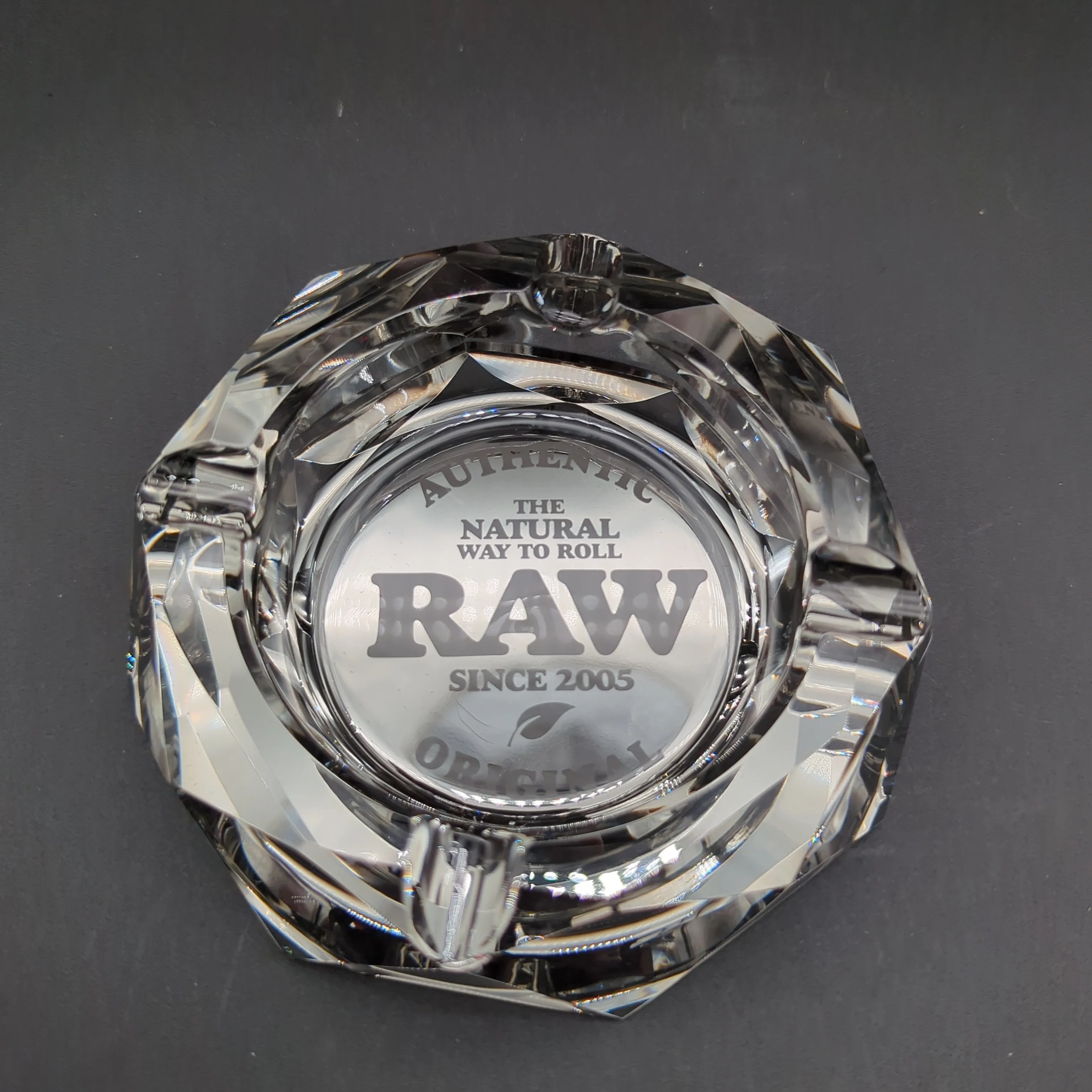 RAW Crystal Ashtray - The Dark Side