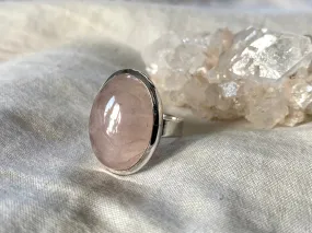 Rose Quartz Naevia Ring - Large Oval