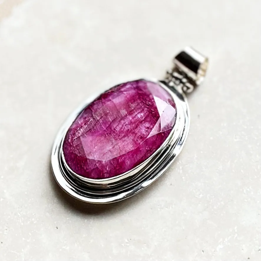 Ruby Quartz Large Oval Gemstone Pendant - Elysian