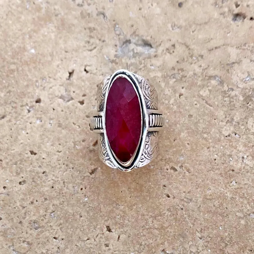 Ruby Quartz Ring with a slender oval gemstone- Kumari