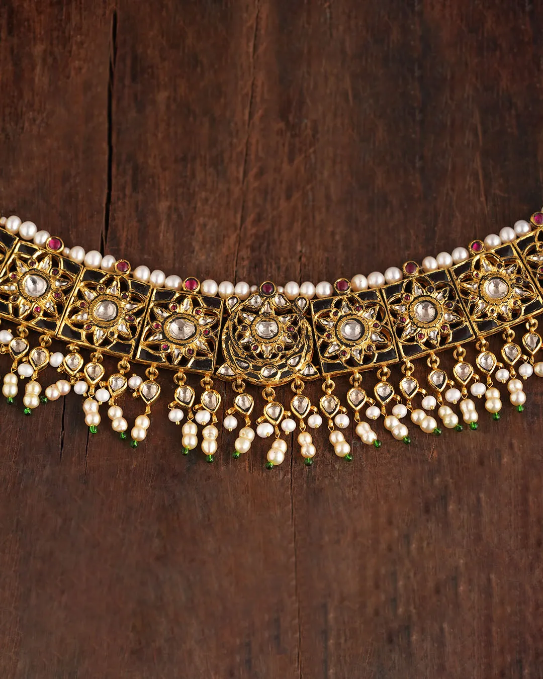 Vedika Necklace